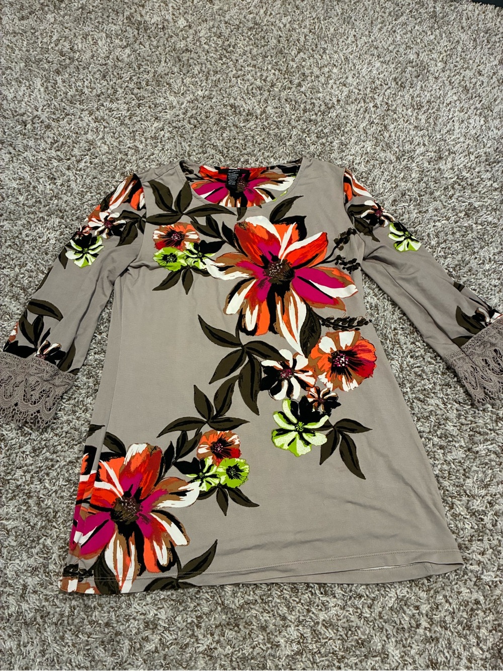 Alfani Gray Tunic with Bright Floral Print (Pink, Orange, Green, Brown)